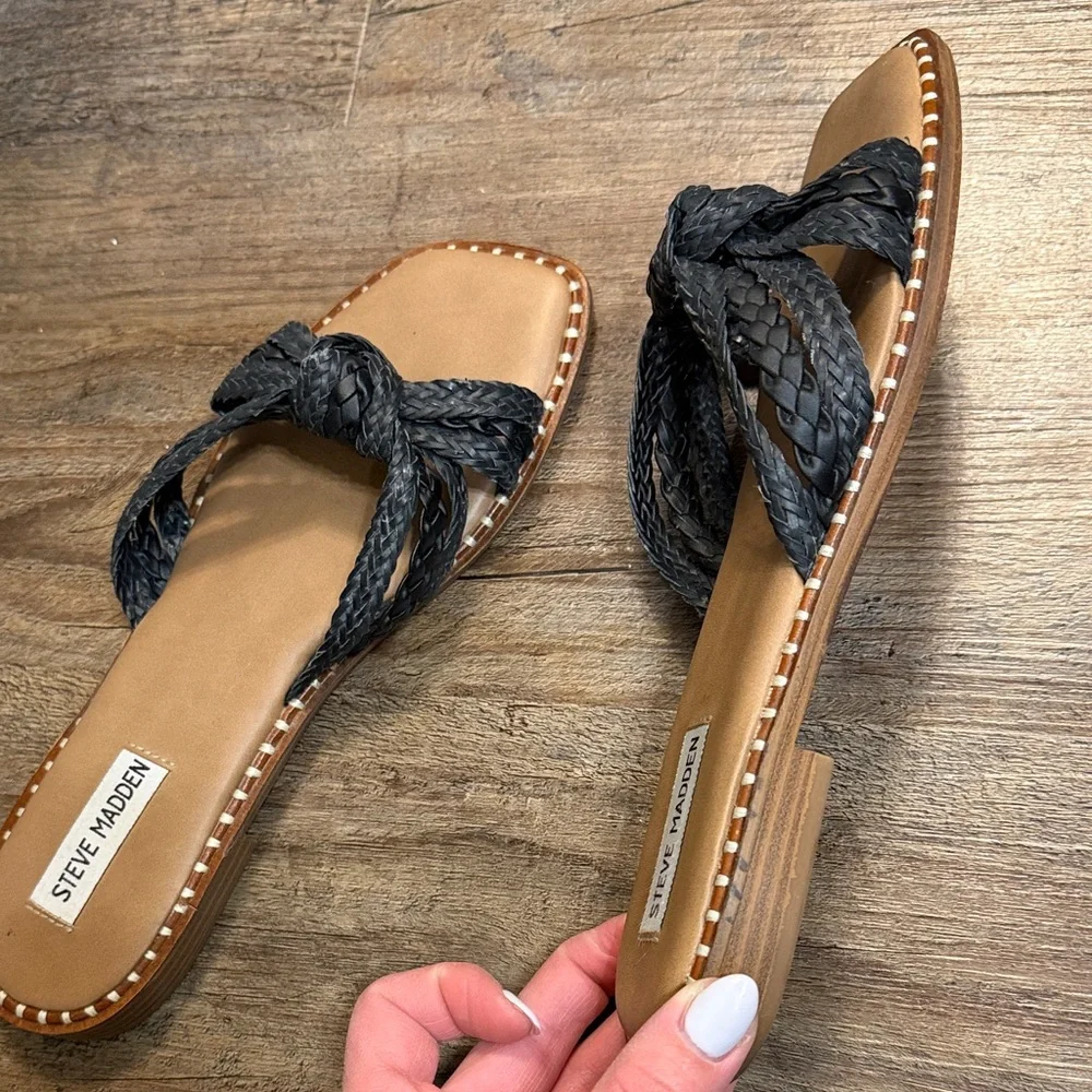 Steve Madden Black Knotted Women's Sandals - Picture 8 of 9